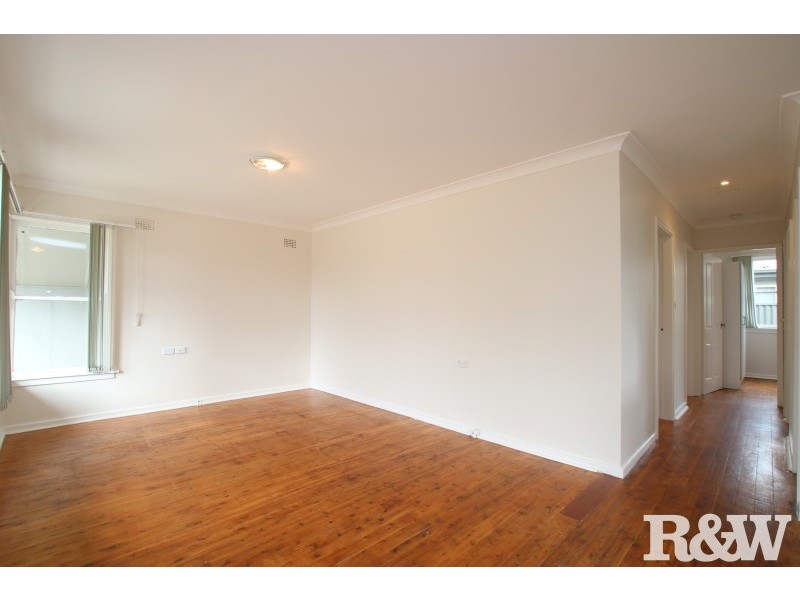 14 Copeland Road, Lethbridge Park NSW 2770