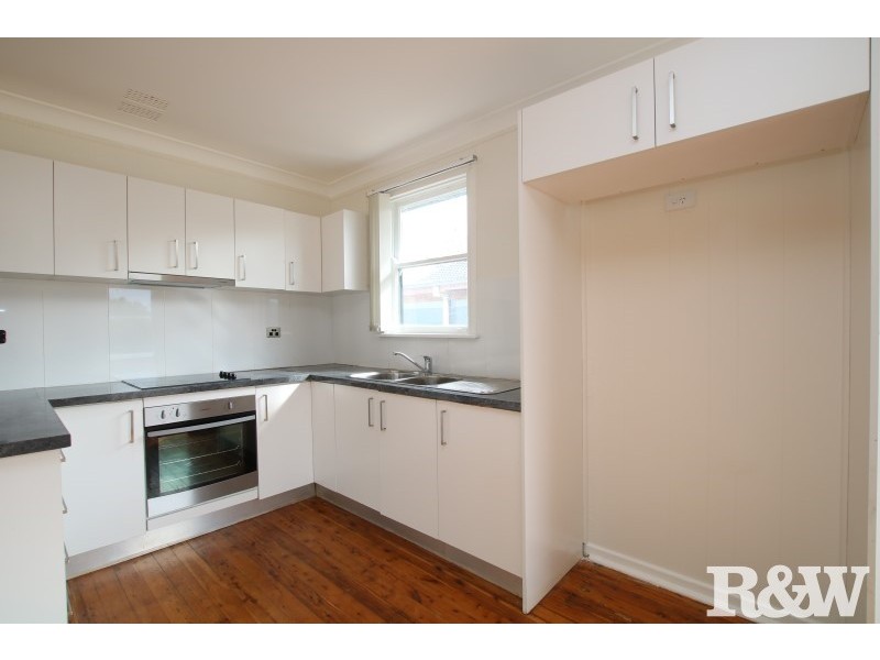 14 Copeland Road, Lethbridge Park NSW 2770