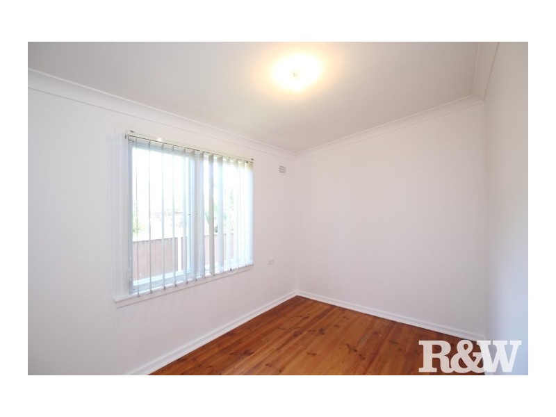 55 Bougainville Road, Lethbridge Park NSW 2770