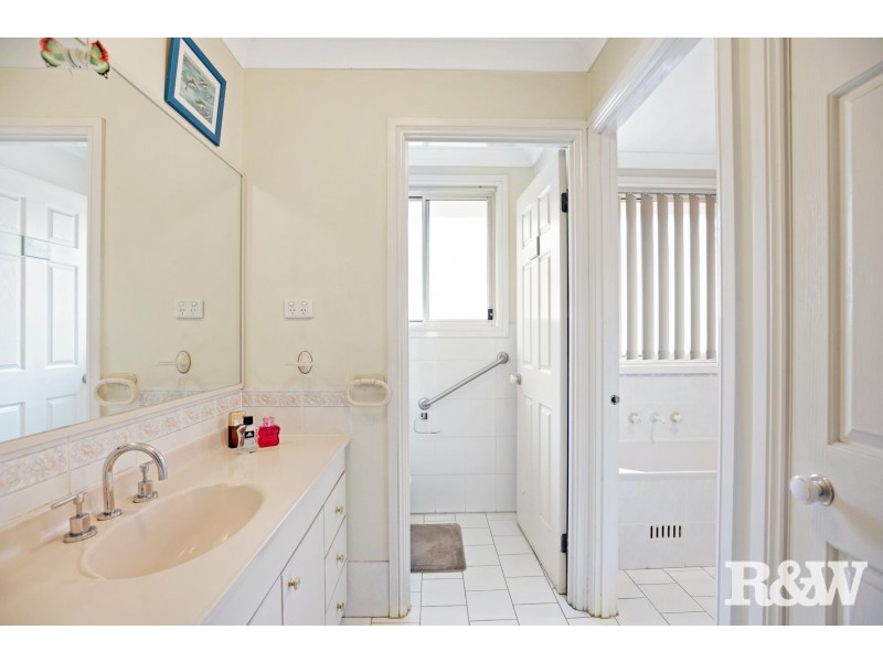 6 Simms Road, Oakhurst NSW 2761