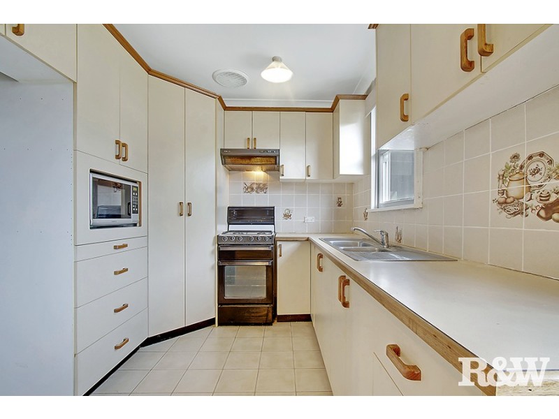 31 Torres Crescent, Whalan NSW 2770