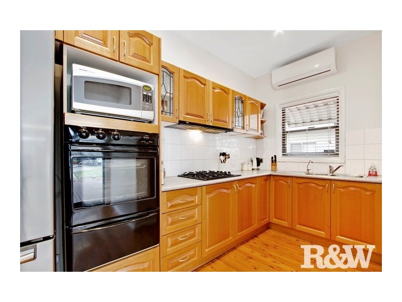 8 Dunsmore Street, Rooty Hill NSW 2766