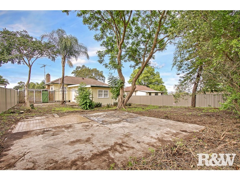14 Stapleton Parade, St Marys NSW 2760