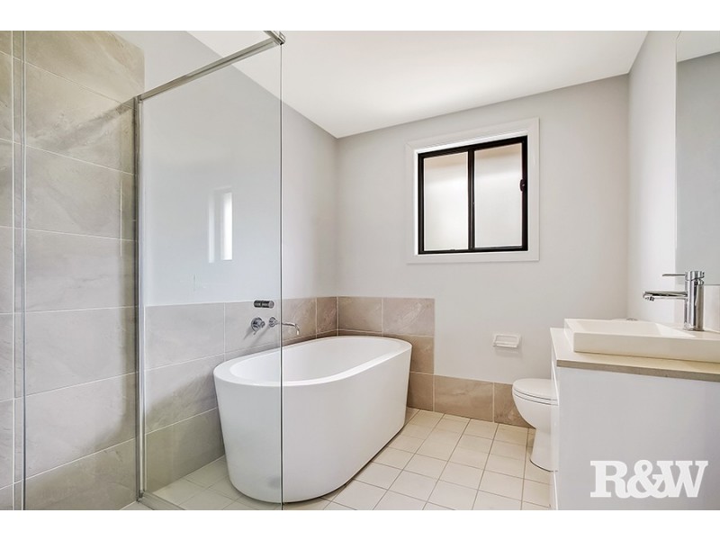 3B Carrara Place, Plumpton NSW 2761