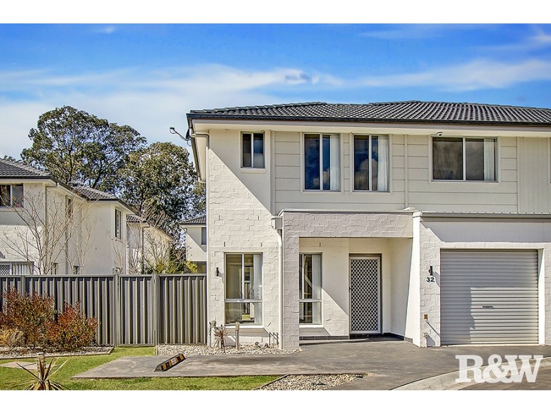 32/30 Australis Drive, Ropes Crossing NSW 2760