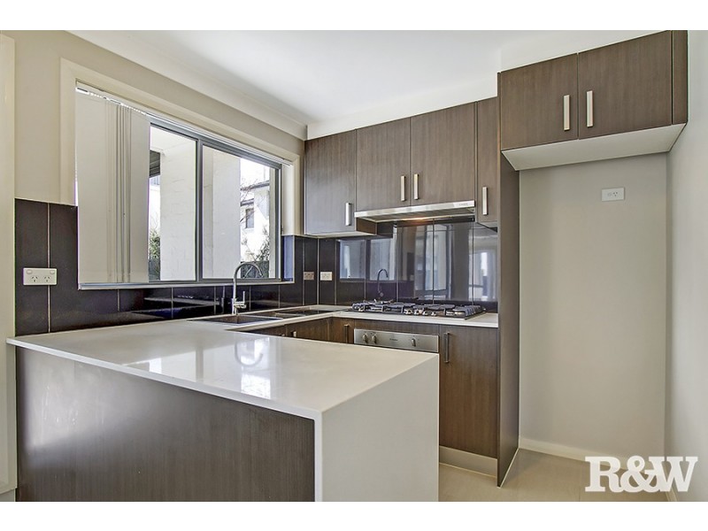 32/30 Australis Drive, Ropes Crossing NSW 2760