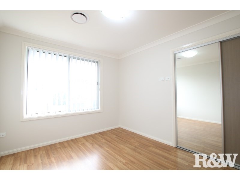 42/30 Australis Drive, Ropes Crossing NSW 2760