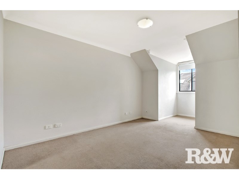 30/13-17 Wilson Street, St Marys NSW 2760