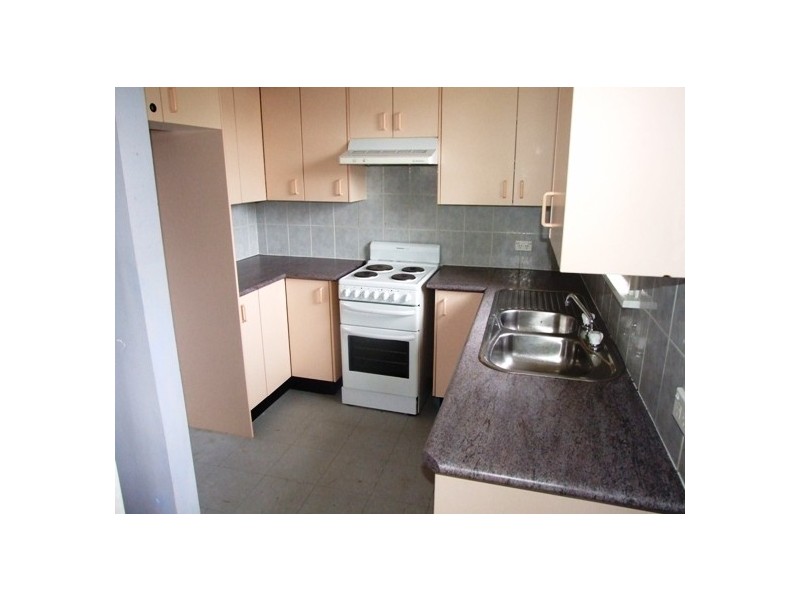 30 LUZON AVENUE, Lethbridge Park NSW 2770