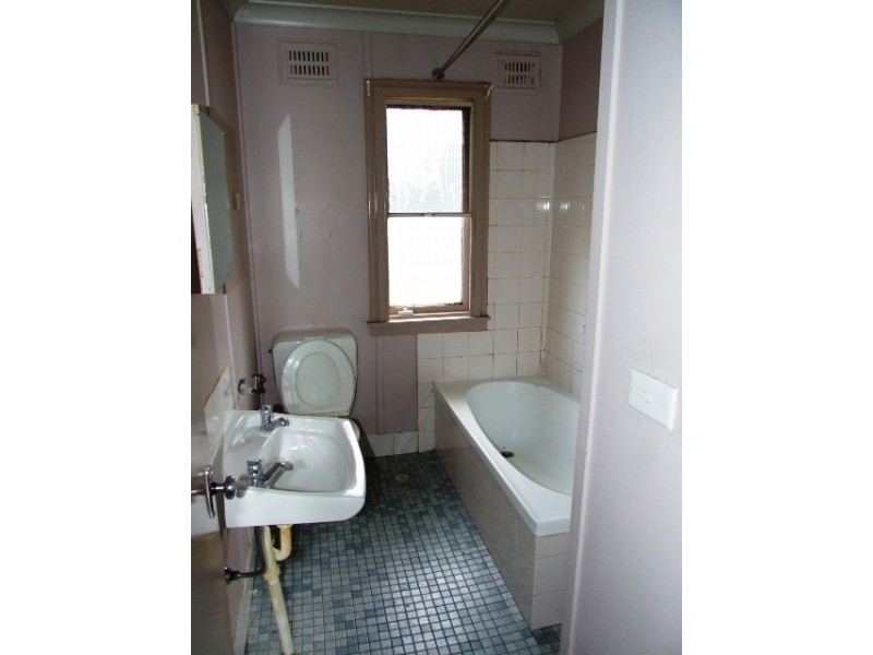 27 ELLSWORTH DRIVE, Tregear NSW 2770