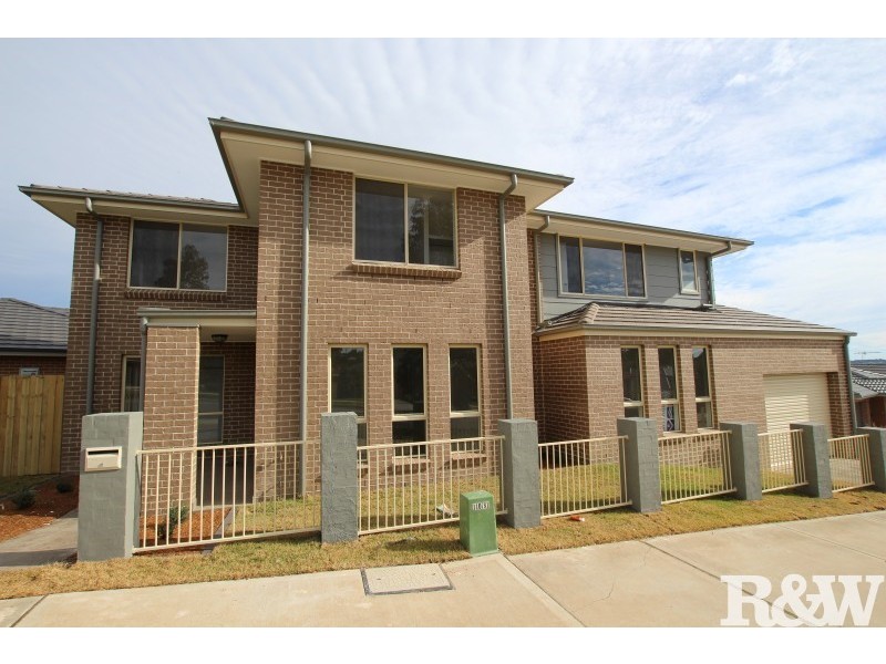 27 Gawler Avenue, Minto NSW 2566