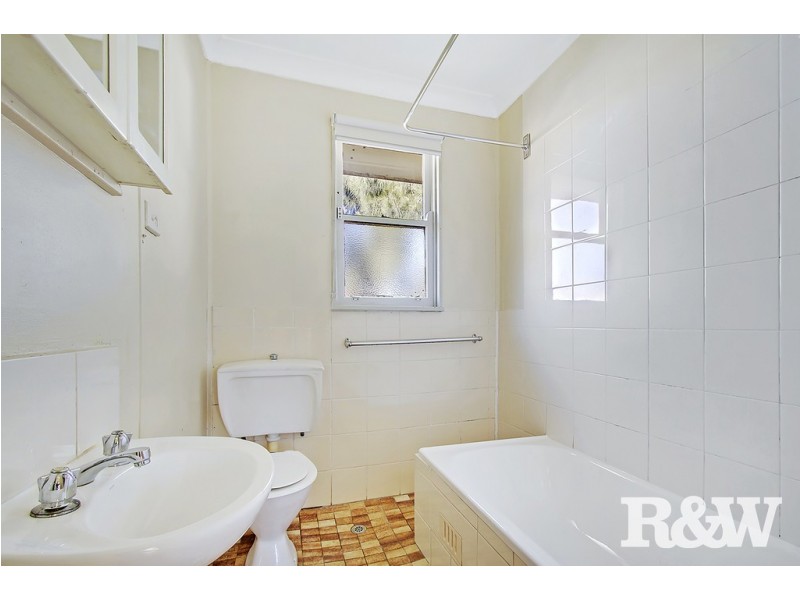 4 McCrae Place, Blackett NSW 2770