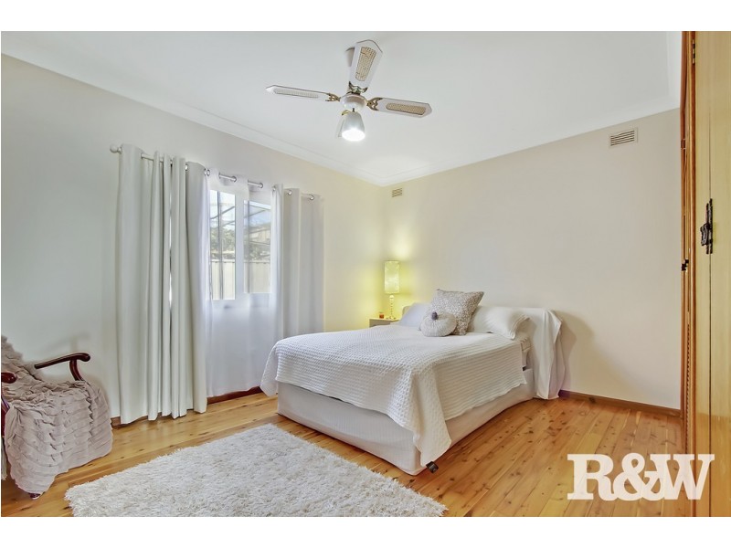 18 Waratah Street, Rooty Hill NSW 2766