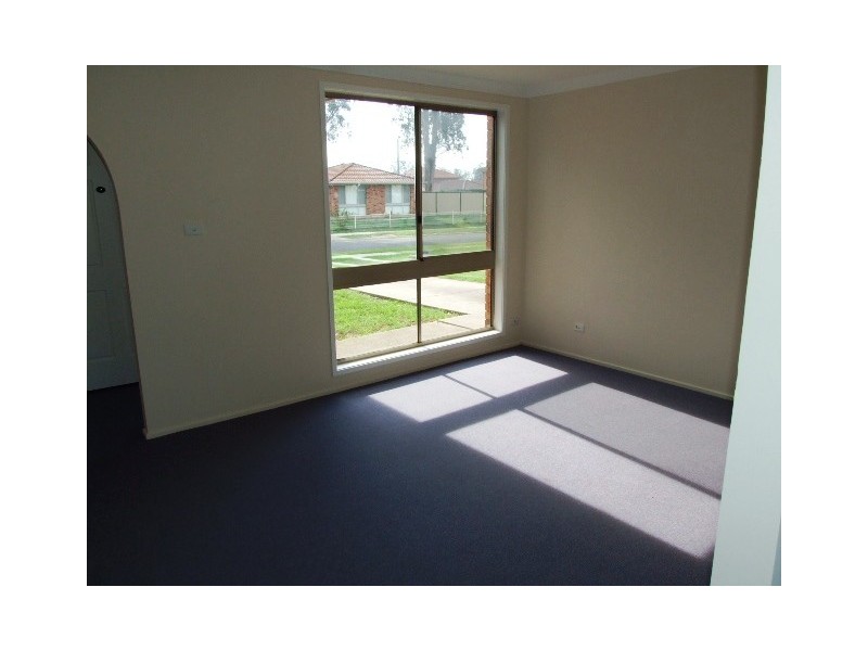 3 MAGYAR PLACE, Oakhurst NSW 2761