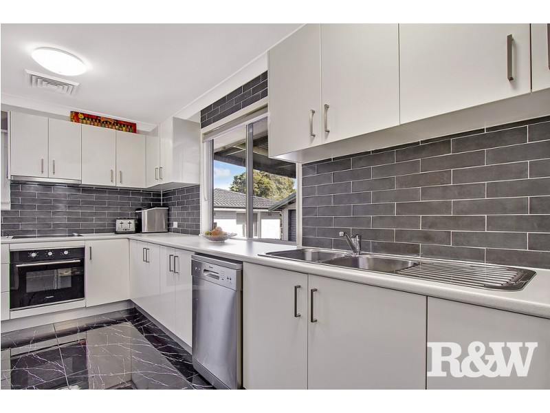 64 Boldrewood Road, Blackett NSW 2770