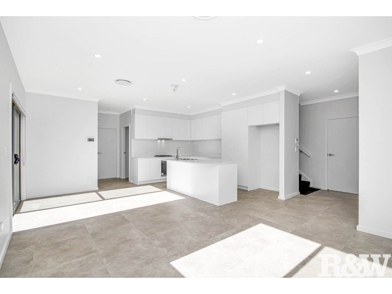 7/145-147 Oxford Street, Cambridge Park NSW 2747