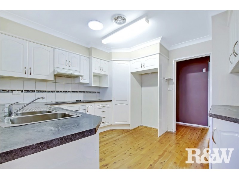 6 Tarun Place, Dharruk NSW 2770