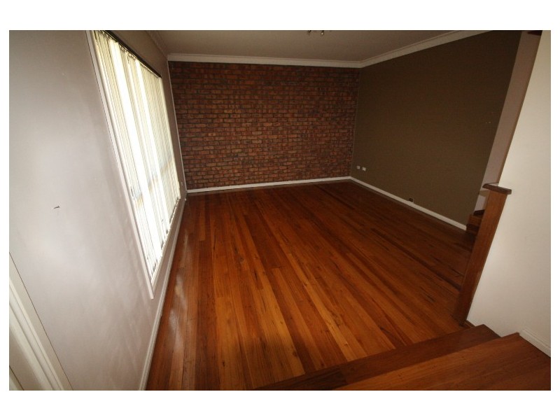 31 SAUTERNE CRESCENT, Minchinbury NSW 2770