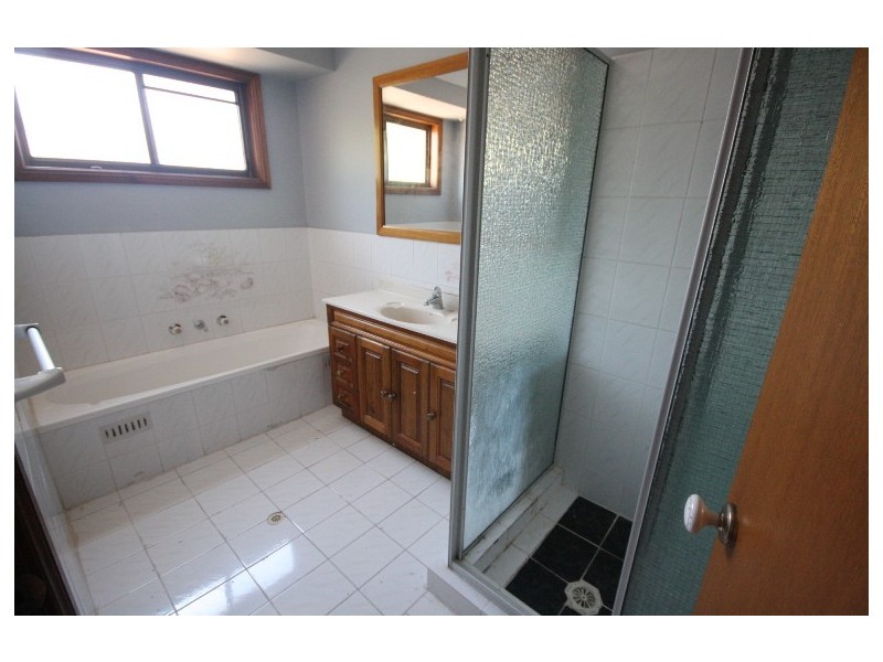 31 SAUTERNE CRESCENT, Minchinbury NSW 2770