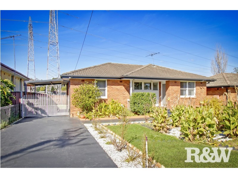 55 Noumea Street, Lethbridge Park NSW 2770