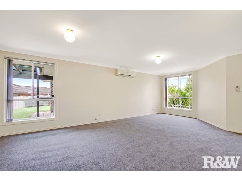 16 Leane Place, Cranebrook NSW 2749