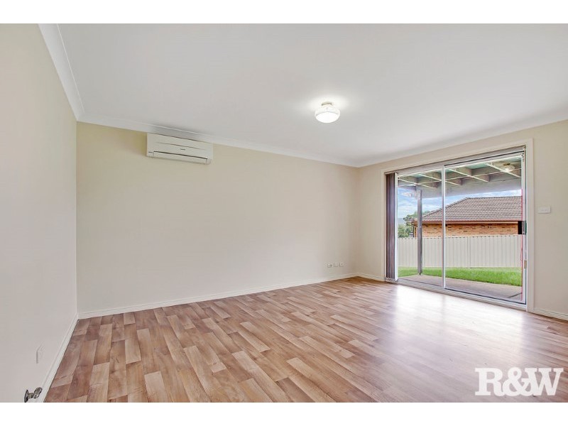 16 Leane Place, Cranebrook NSW 2749