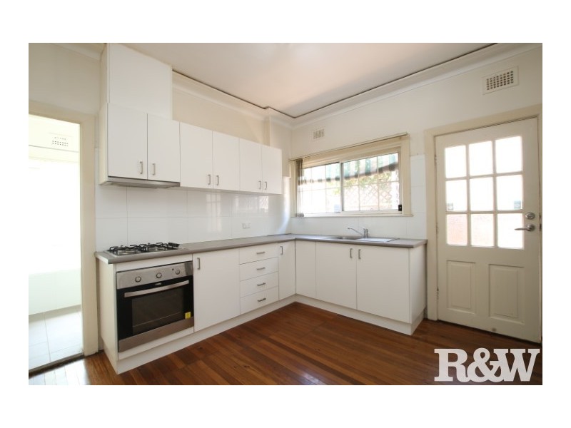 28 Sydney Street, St Marys NSW 2760