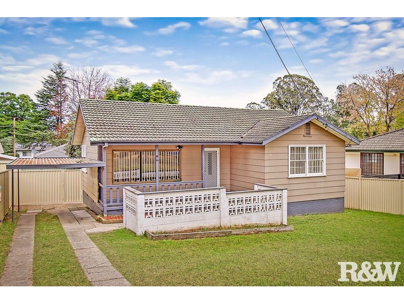 26 Luzon Avenue, Lethbridge Park NSW 2770