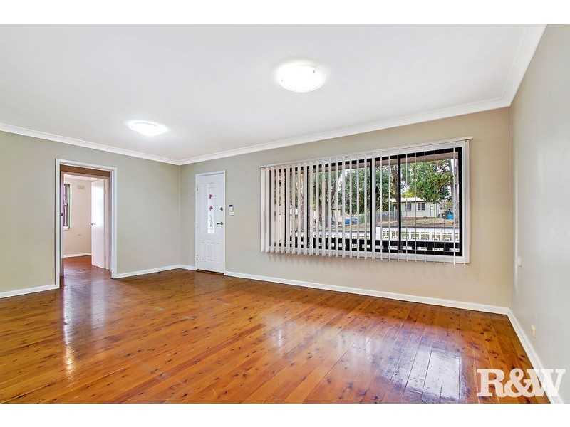 26 Luzon Avenue, Lethbridge Park NSW 2770