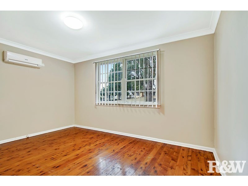 26 Luzon Avenue, Lethbridge Park NSW 2770