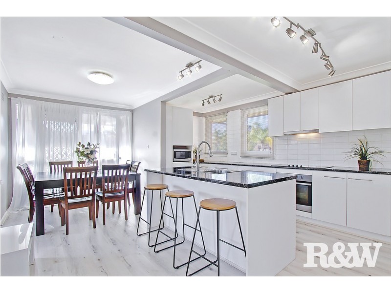 9 Wallis Place, Willmot NSW 2770