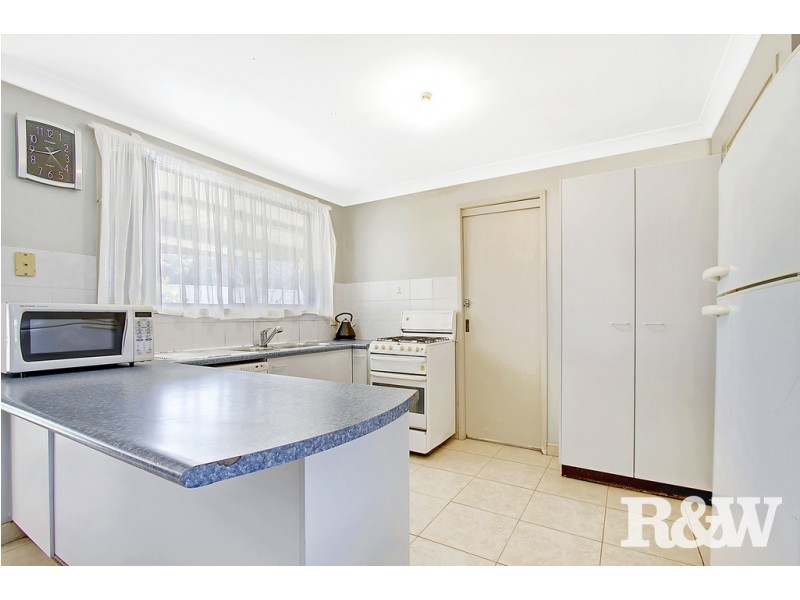 12 Amanda Close, Dean Park NSW 2761