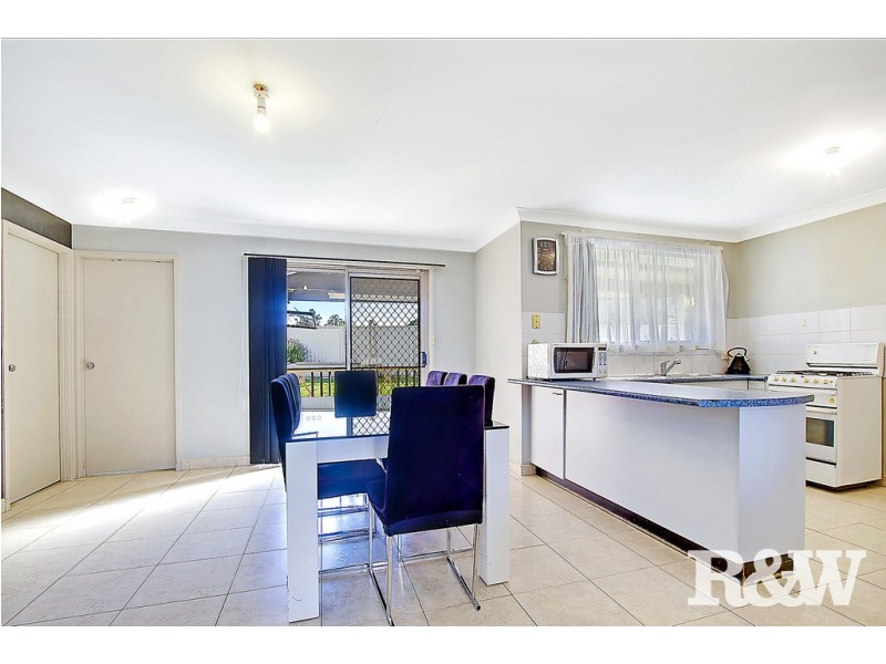 12 Amanda Close, Dean Park NSW 2761