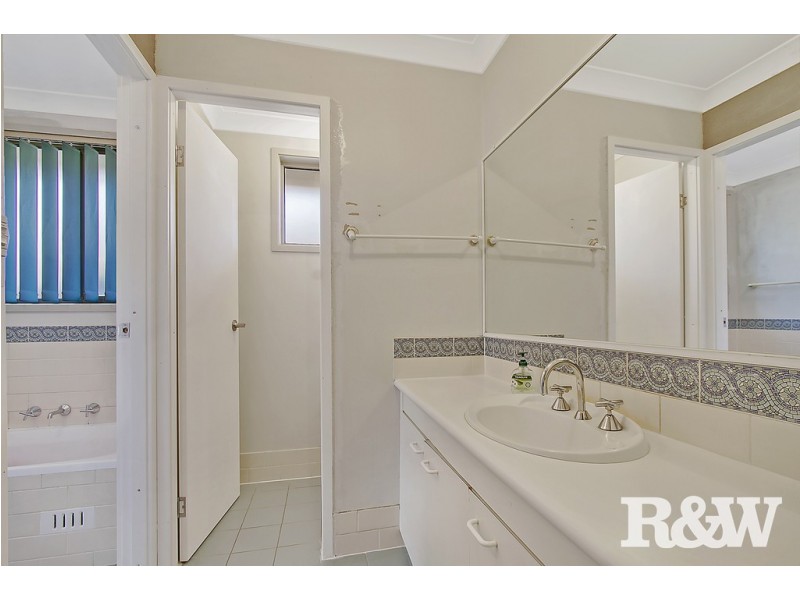 12 Amanda Close, Dean Park NSW 2761