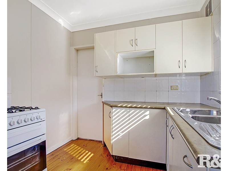 206 Woodstock Avenue, Whalan NSW 2770