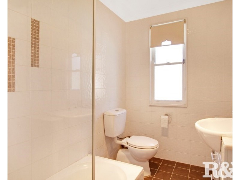 7 Luzon Avenue, Lethbridge Park NSW 2770