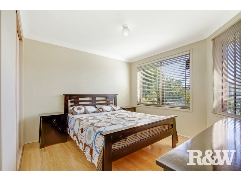 43A Unicombe Crescent, Oakhurst NSW 2761