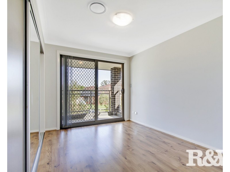 4B Blenheim Avenue, Rooty Hill NSW 2766