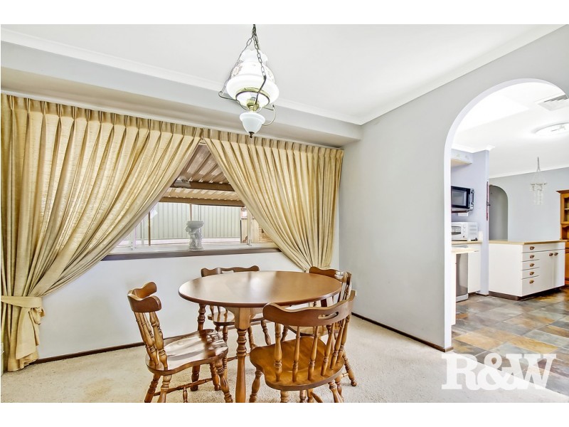 5 Ferrier Crescent, Minchinbury NSW 2770