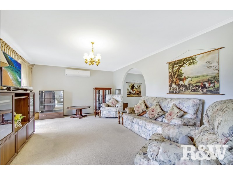 5 Ferrier Crescent, Minchinbury NSW 2770