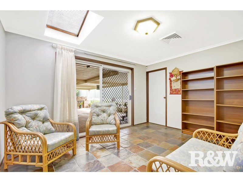 5 Ferrier Crescent, Minchinbury NSW 2770