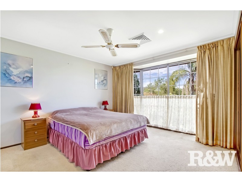 5 Ferrier Crescent, Minchinbury NSW 2770