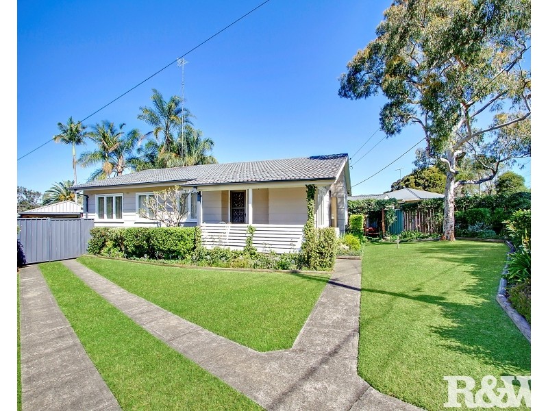 39 Roebuck Crescent, Willmot NSW 2770