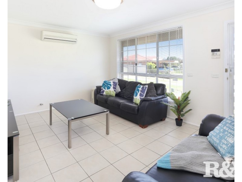 28 Wollaton Grove, Oakhurst NSW 2761