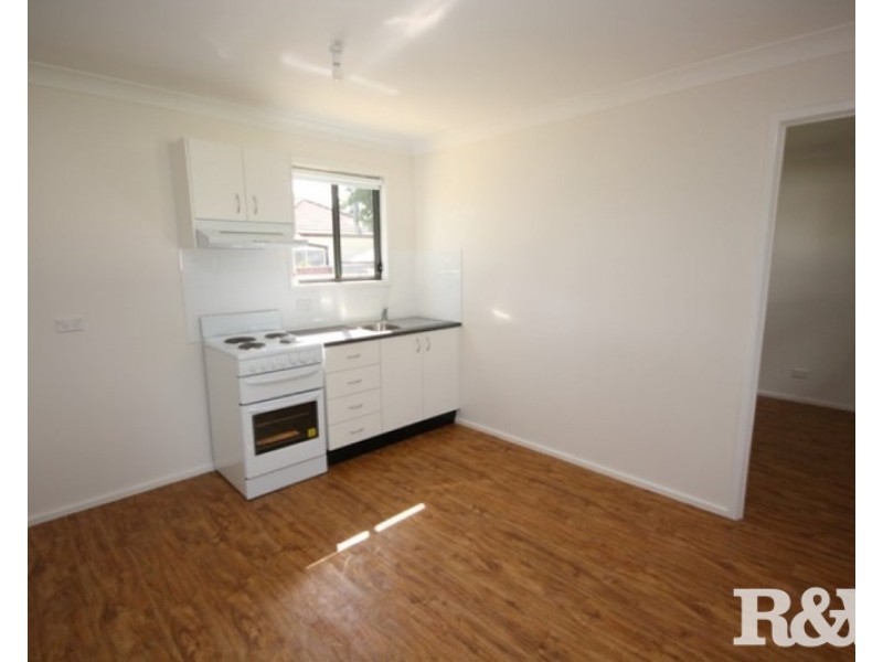 32A Woodview Road, Oxley Park NSW 2760