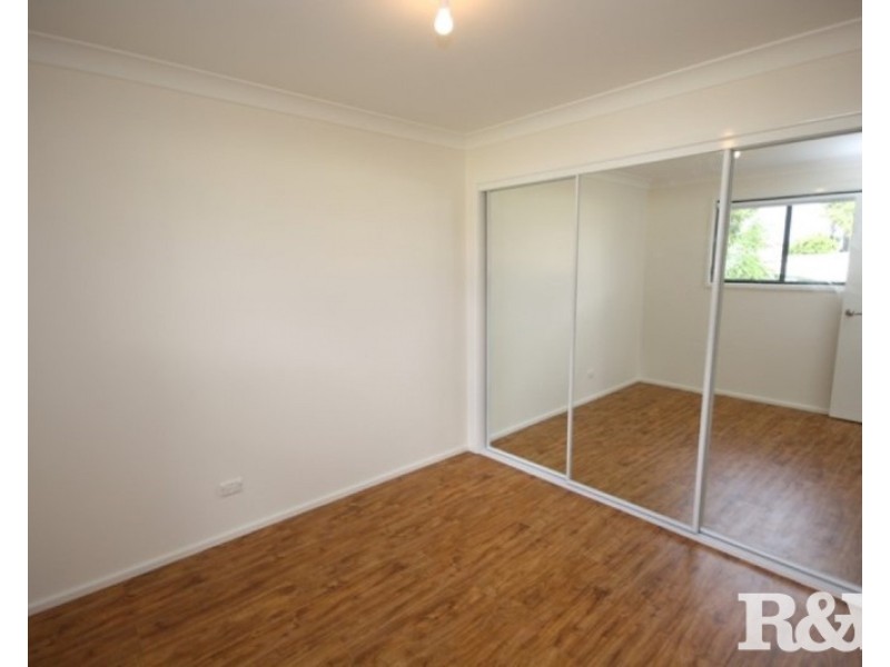 32A Woodview Road, Oxley Park NSW 2760