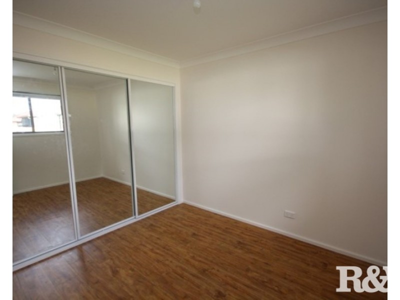 32A Woodview Road, Oxley Park NSW 2760