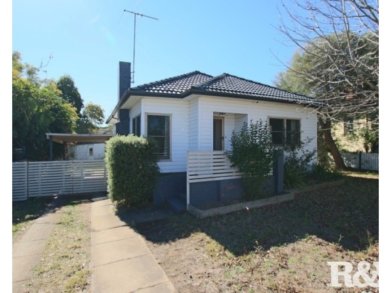 13 Stapleton Parade, St Marys NSW 2760