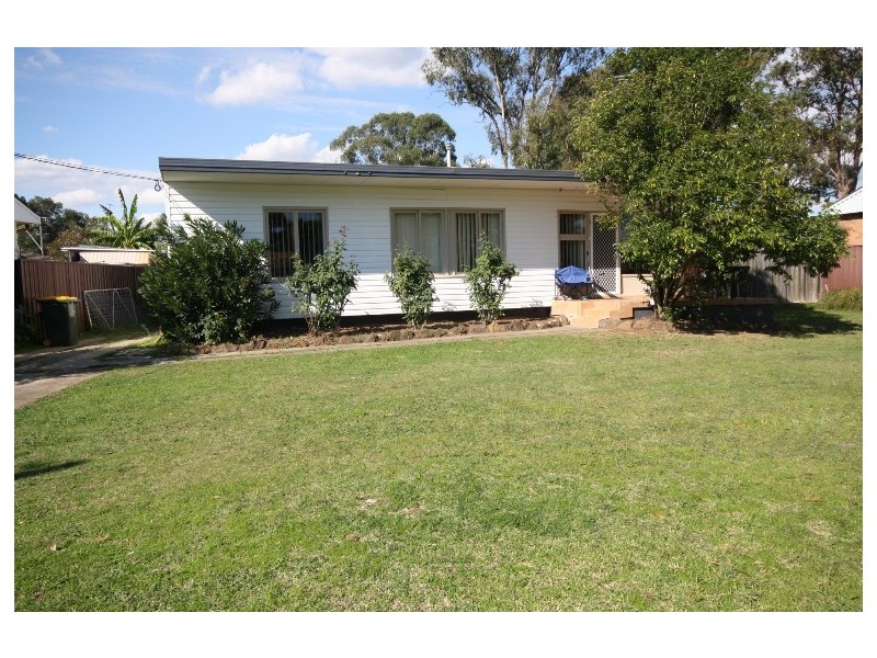 5 AITAPE CRESCENT, Whalan NSW 2770