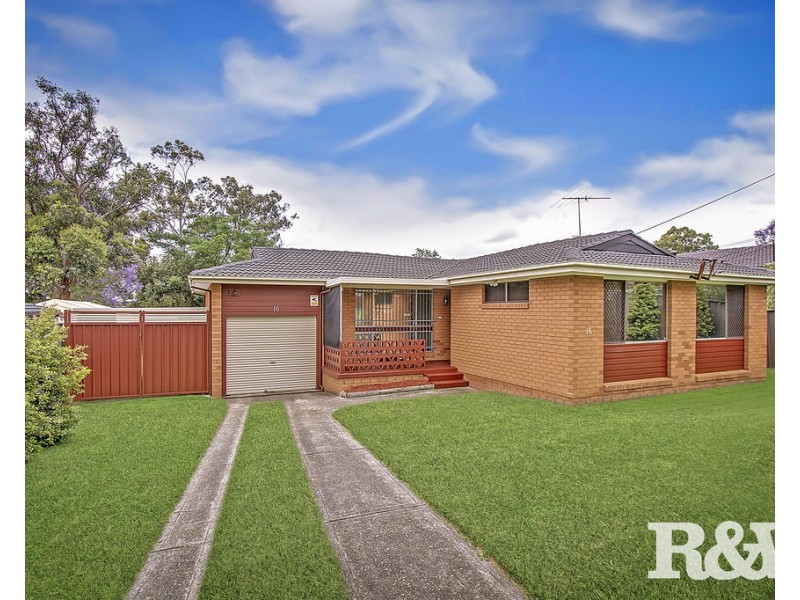 16 Mimika Avenue, Whalan NSW 2770